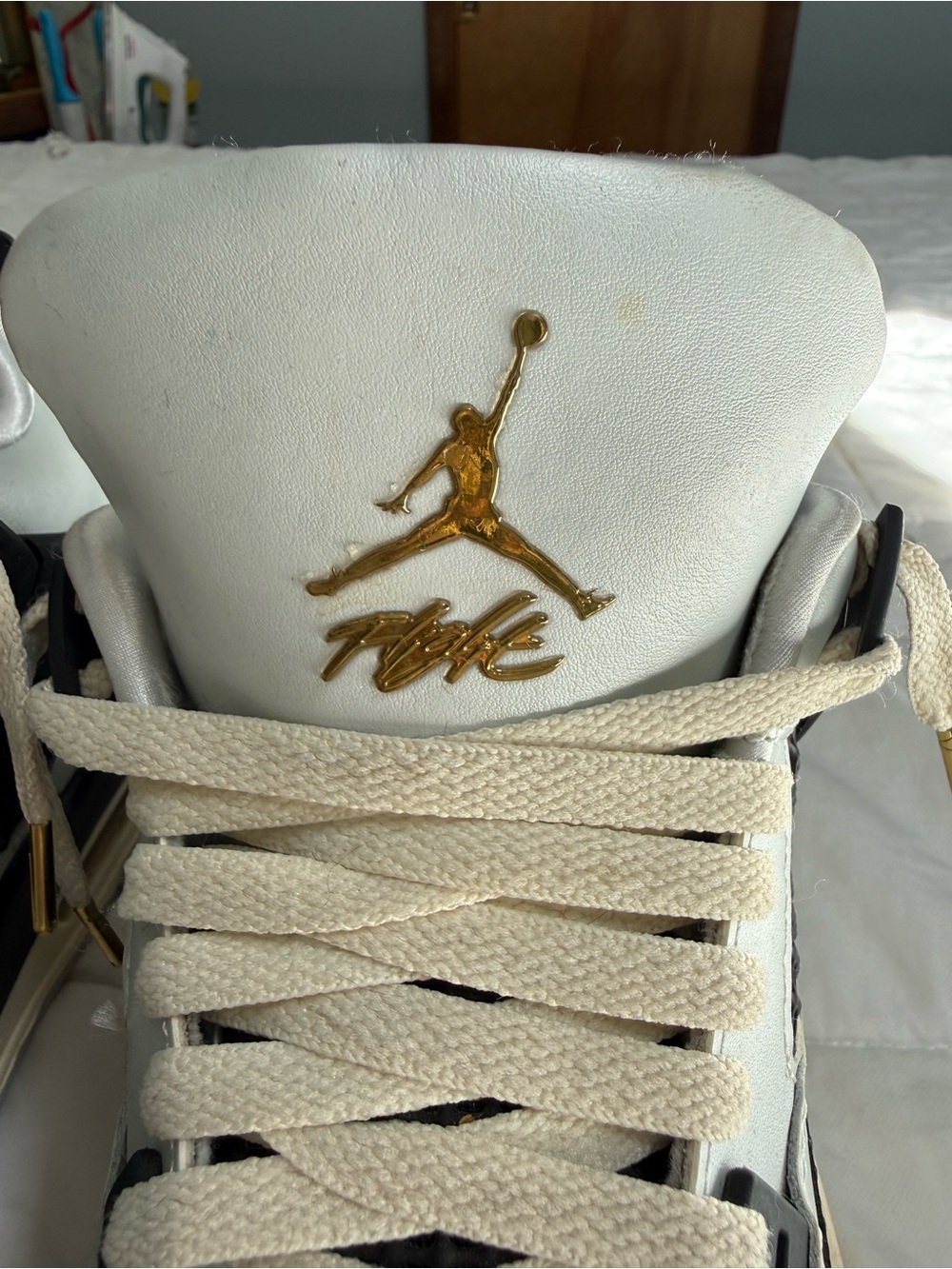 Nike Air Jordan 4 Retro Platinum Gold 6.5Y Women’s Size 8 Equivalent Sneaker - Picture 12 of 12